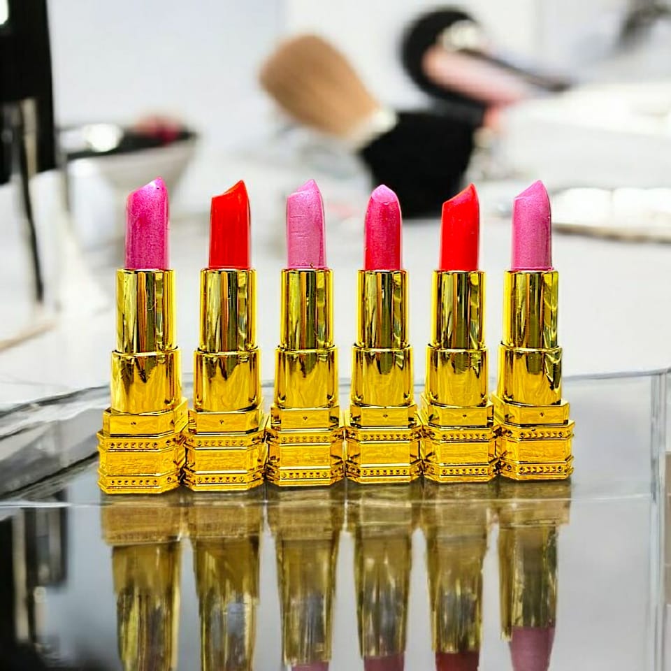 Matte Velvet Lipstick Set Of 6 – Richly Pigmented Multicolor Shades With Soft, Creamy Texture And Long-Lasting Wear For Elegant And Bold Lips